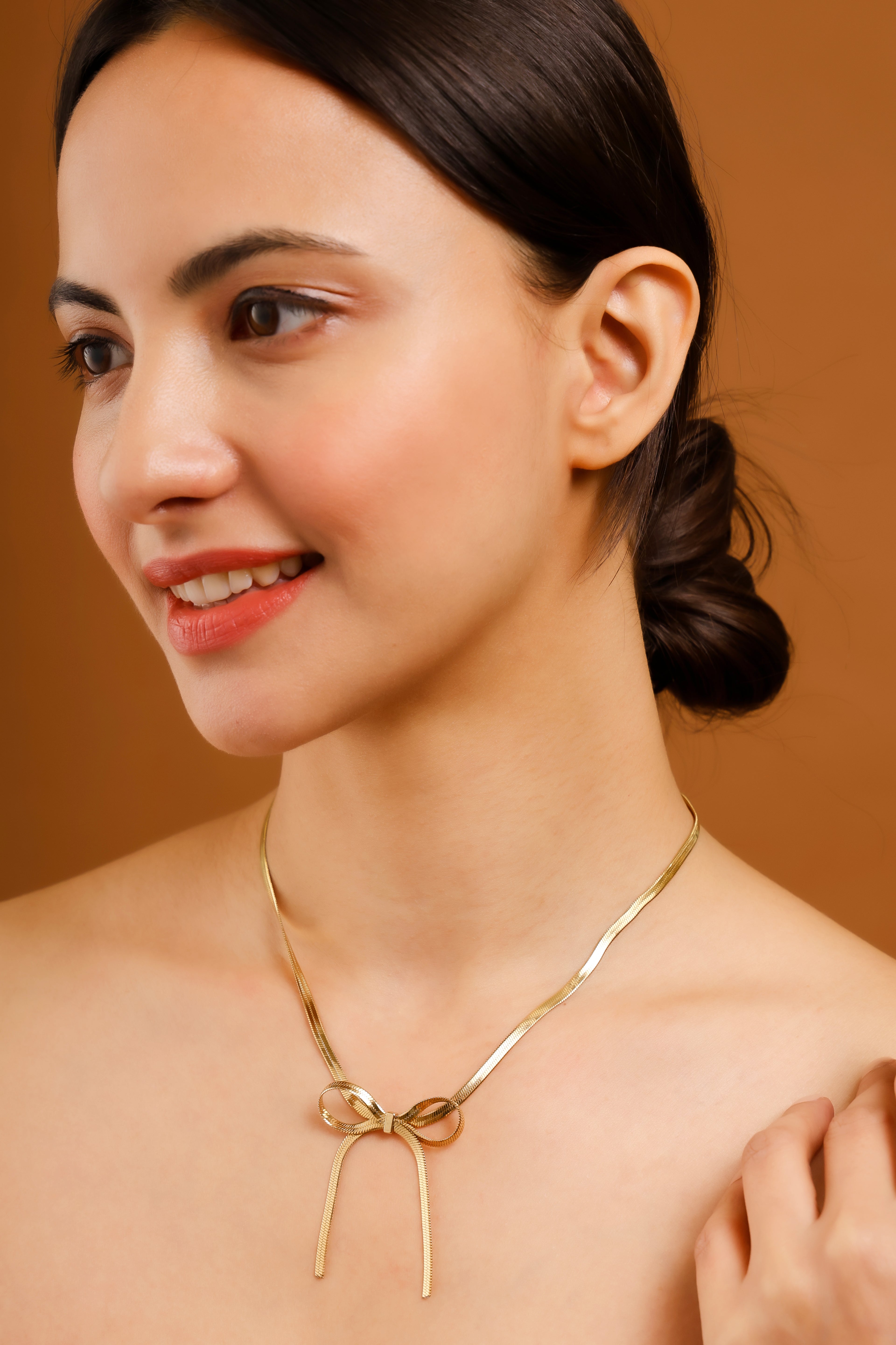 🎀 Bow of Grace Pendant Necklace